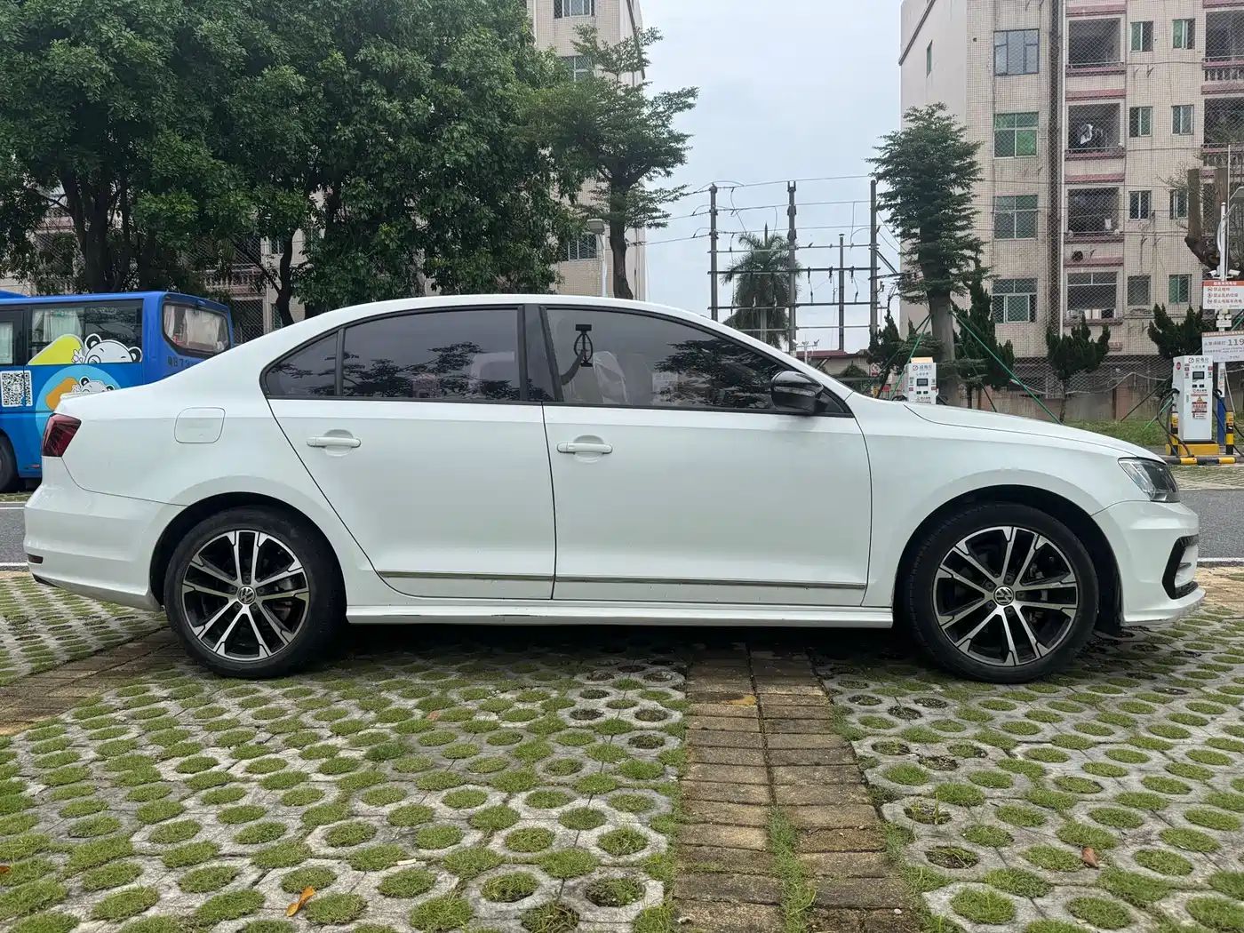 Volkswagen Sagitar 2017 280TSI Automatic R-Line фото 5