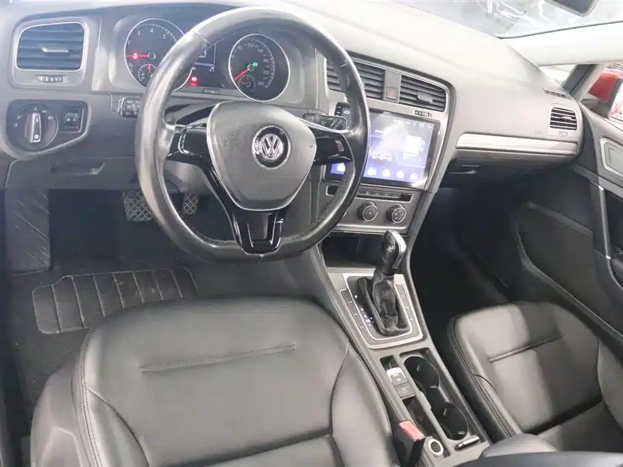 Volkswagen Golf 2015 1.4TSI Automatic Comfort фото 9