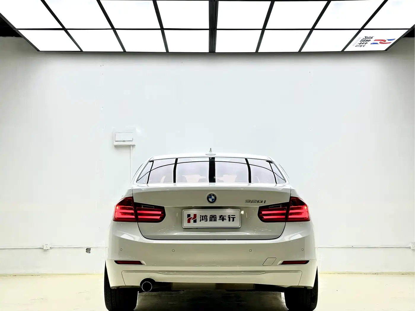 BMW 3 Series 2014 320i Fashion фото 13