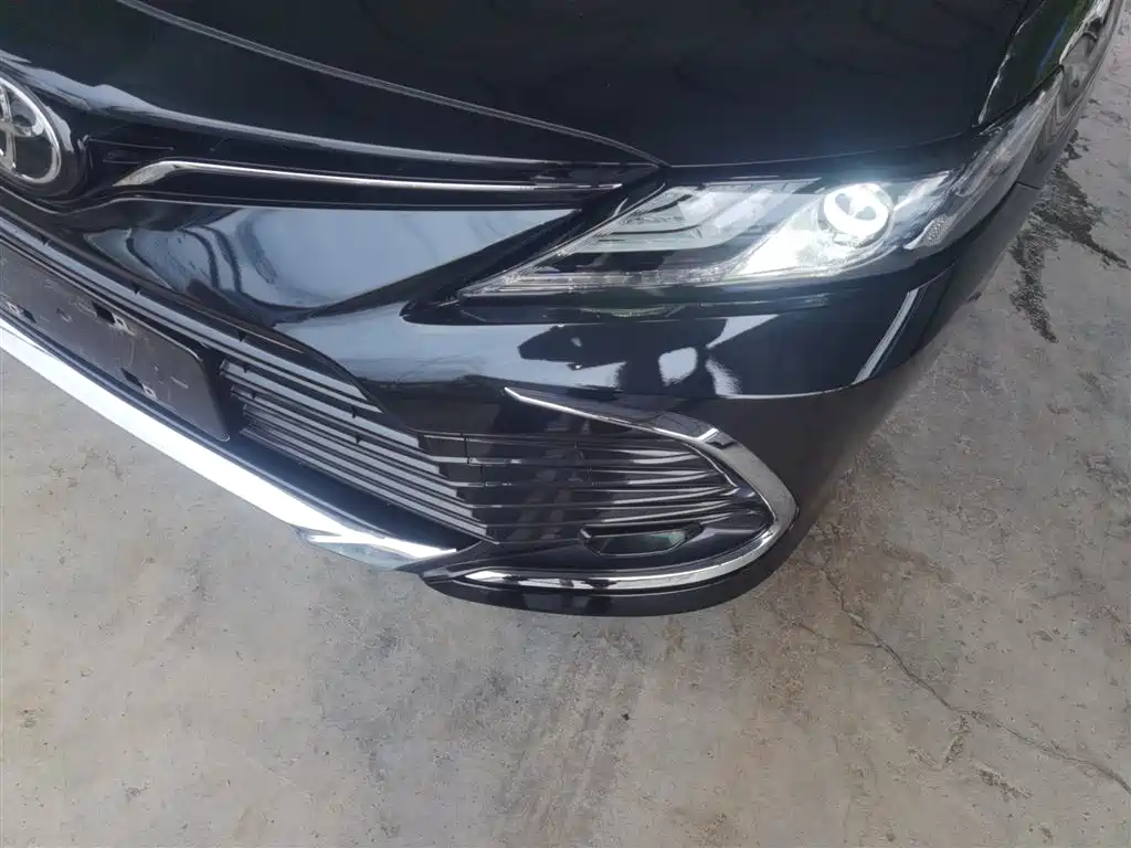 Toyota Camry 2023 2.0G Luxury Edition фото 18