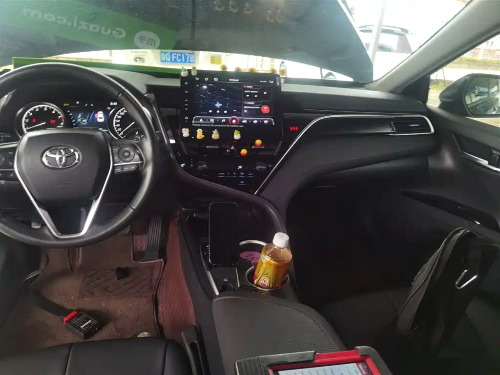 Toyota Camry 2023 2.0G Luxury Edition фото 9