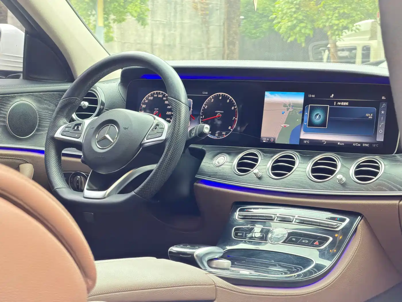 Mercedes-Benz E-Class 2016 E 200 L Sport Type фото 7