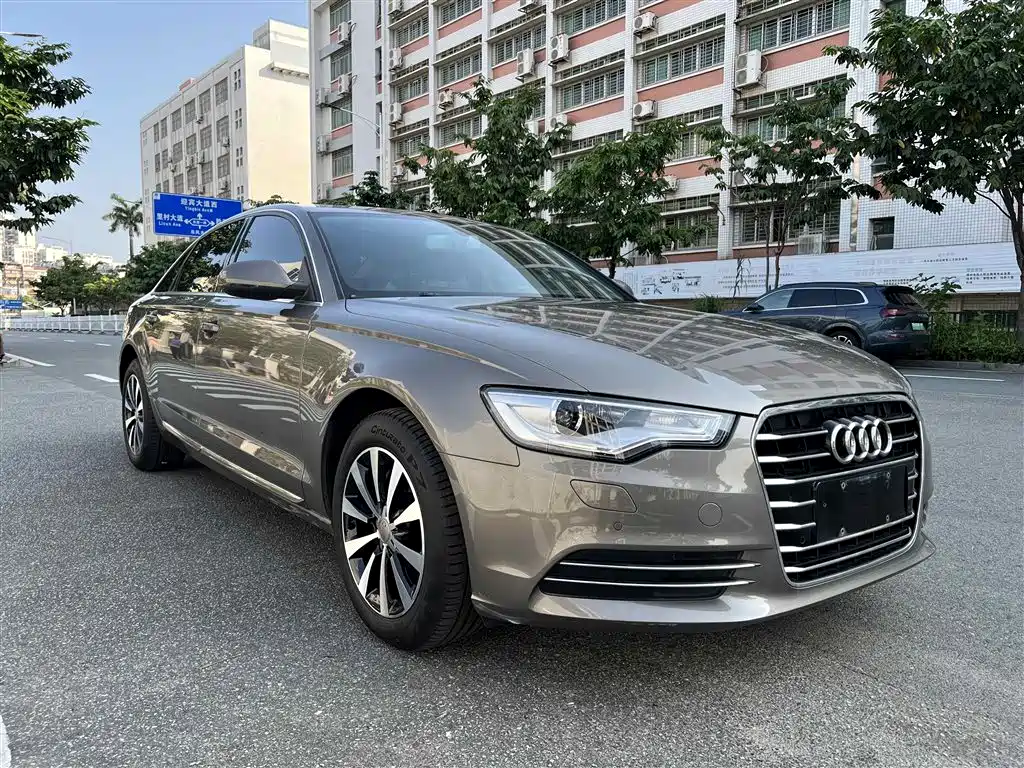 Audi A6L 2014 30 FSI Comfort фото 6