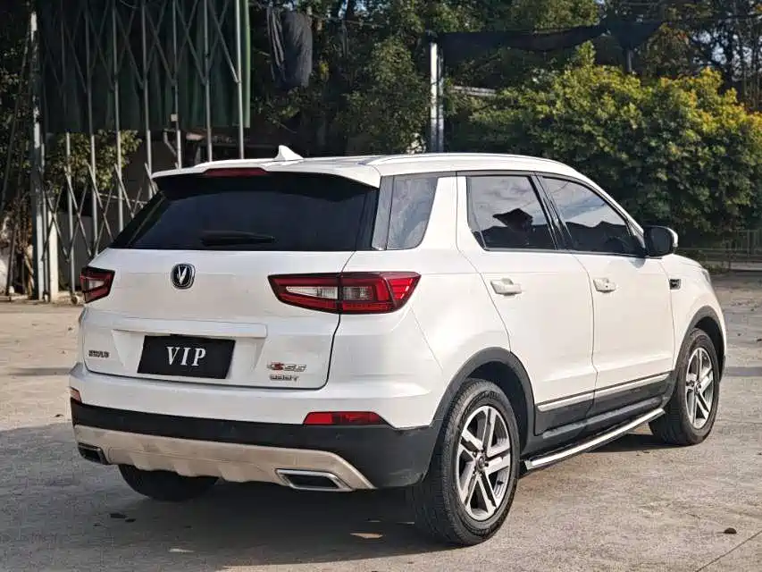 CHANGAN CS55