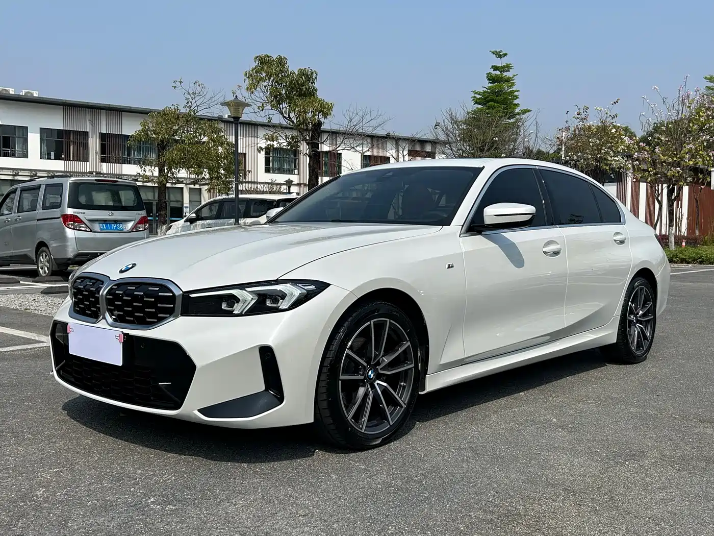 BMW 3 Series 2024 325Li M Sport Package