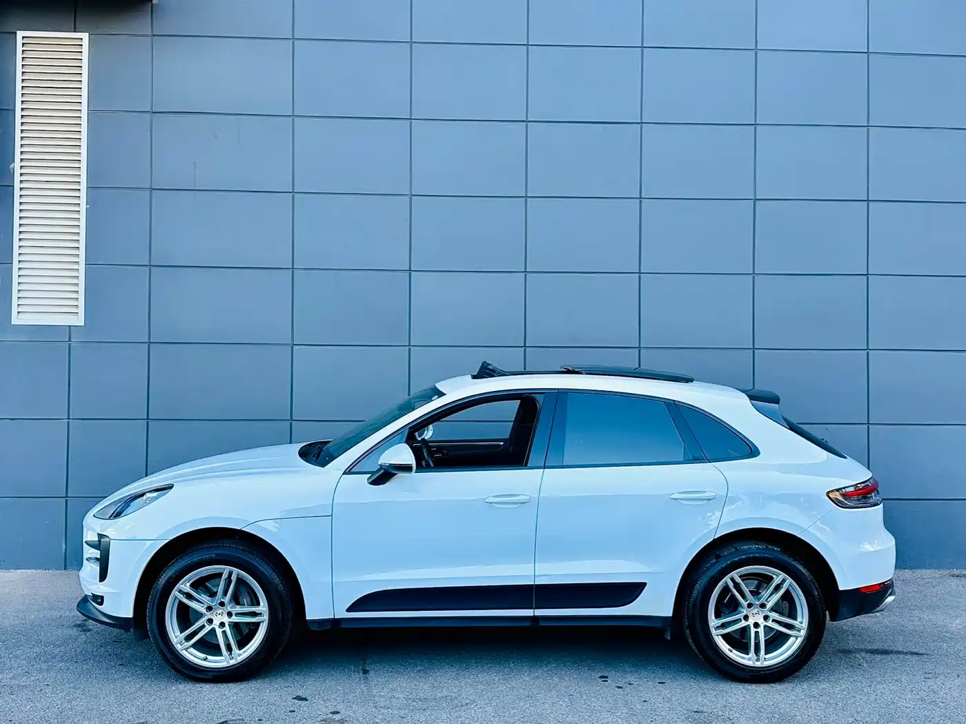 Porsche Macan 2018 Macan 2.0T фото 4
