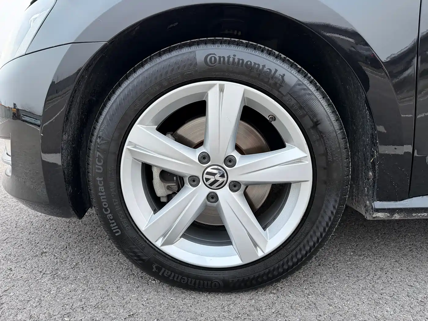 Volkswagen Passat 2014 1.8TSI DSG Executive Edition фото 23