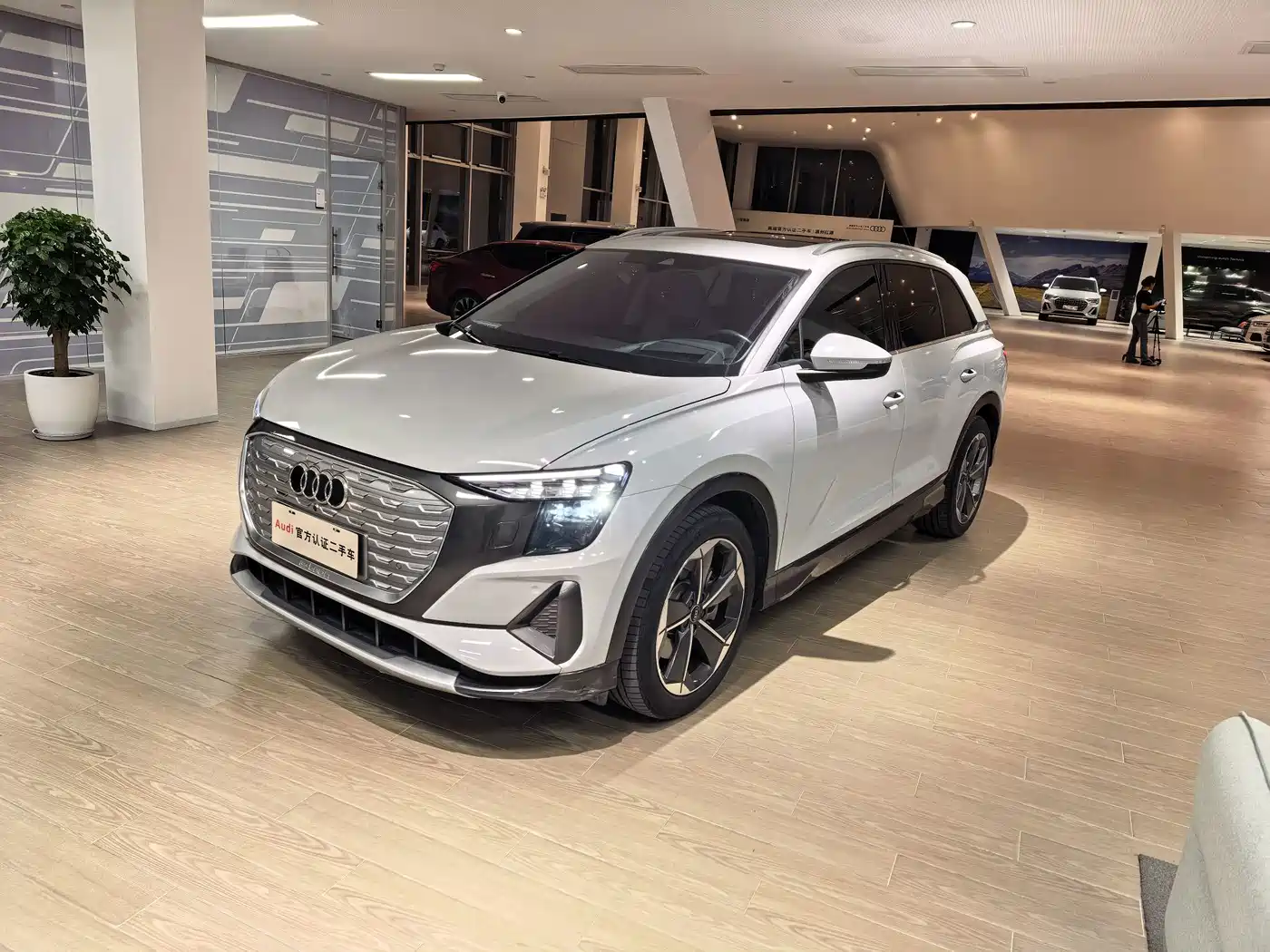 2023 Audi Q5 e-tron