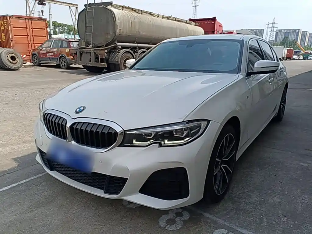 BMW 3-SERIES