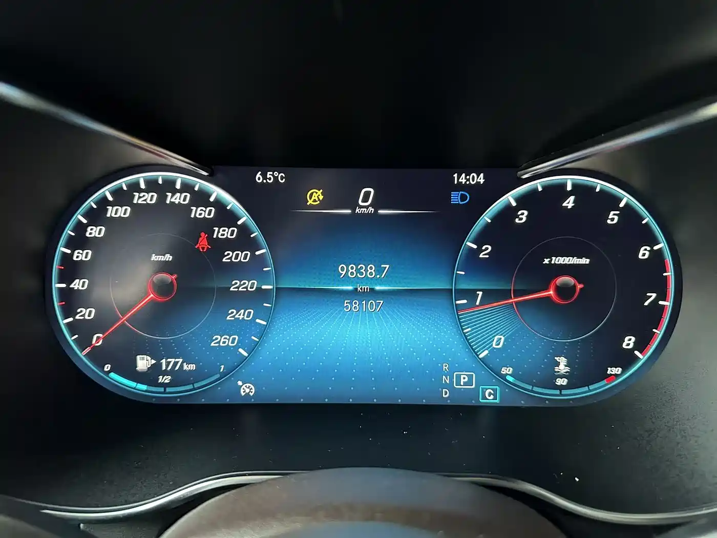 Mercedes-Benz GLC 2021 GLC 260 L 4MATIC Sporty фото 12