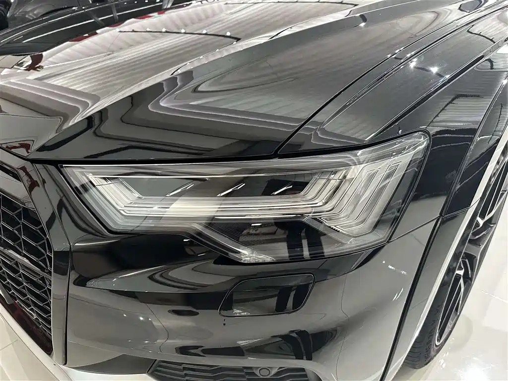 Audi A6 (Import) 2023 Model allroad quattro 55 TFSI Premium Off-road Version фото 4