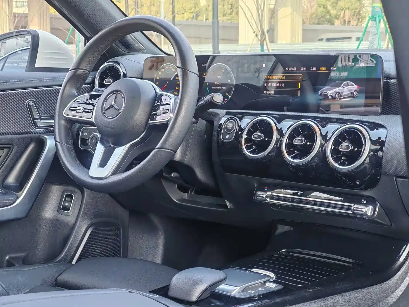Mercedes-Benz A-Class 2021 A 200 L Sport Sedan Dynamic Type фото 19