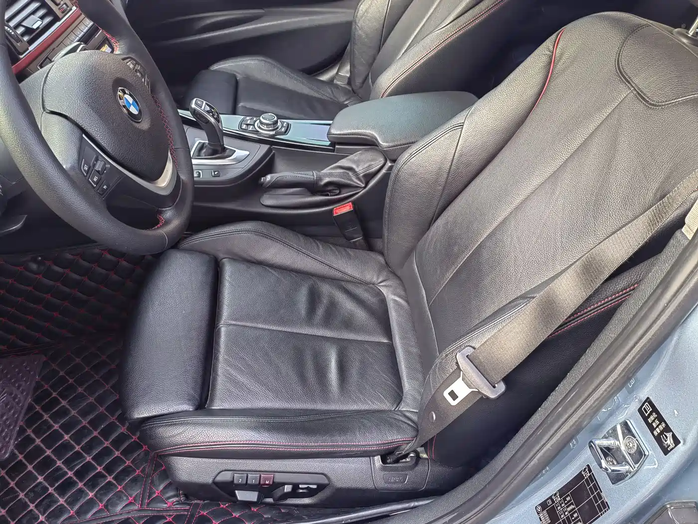 BMW 3 Series (Import) 2013 328i Sport Design Package фото 6