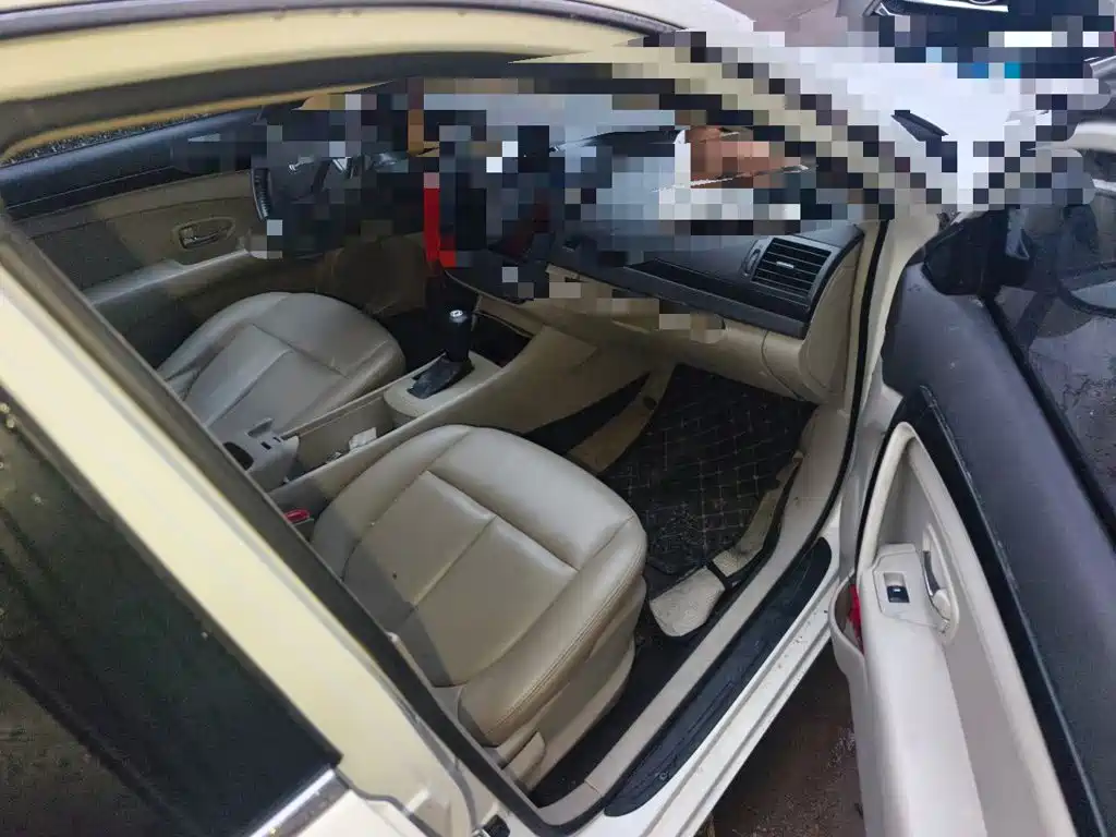 Dongfeng Aeolus Dongfeng Fengshen A60 2017 2016 1.6L Automatic Luxury