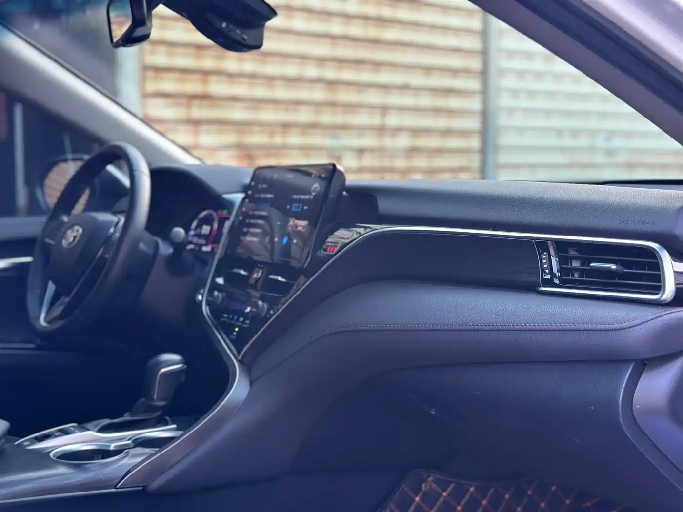 Toyota Camry 2023 2.5G Luxury Edition фото 19