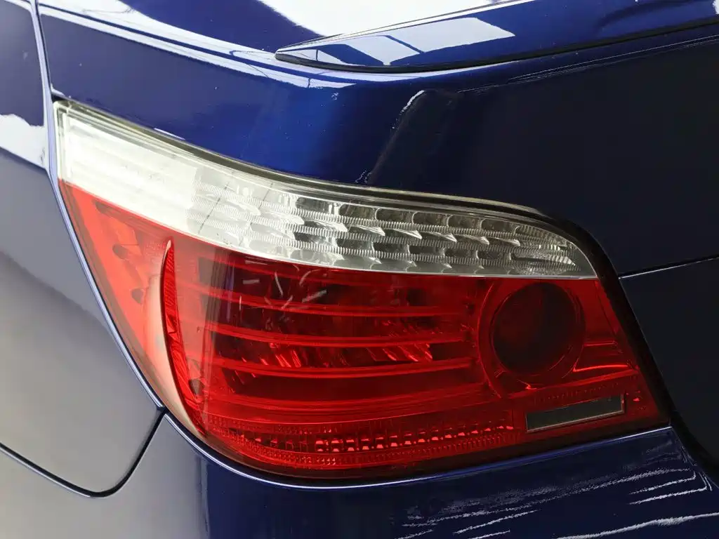 BMW M5 2006 2005 Model M5