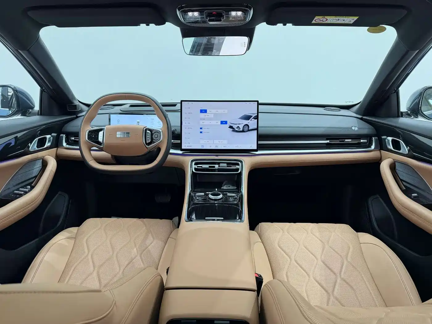 Geely Galaxy Galaxy A7 2025 EM-i фото 23