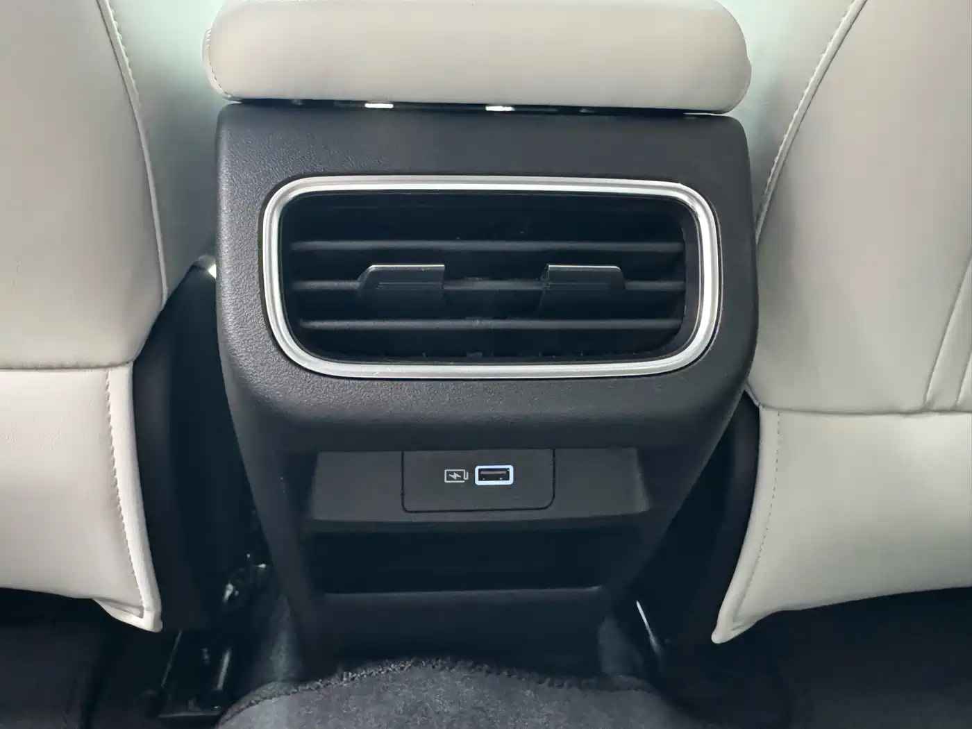 GEELY GALAXY GALAXY L6