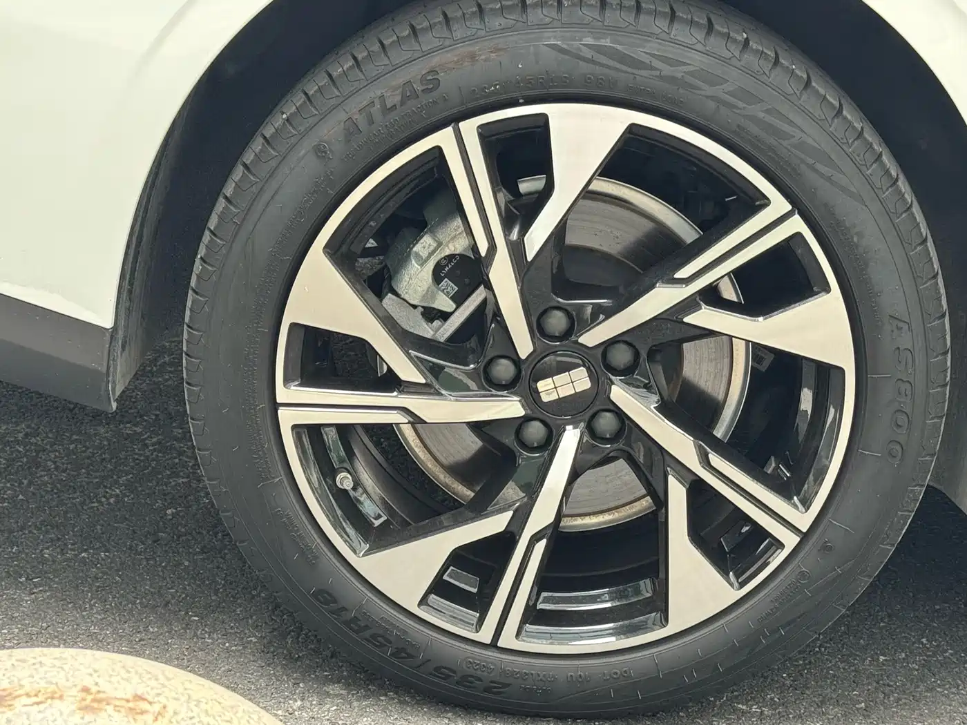 GEELY GALAXY GALAXY L6