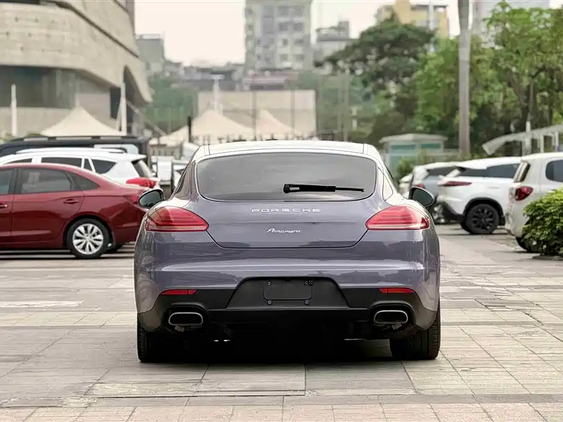 Porsche Panamera 2014 Panamera 3.0T фото 4