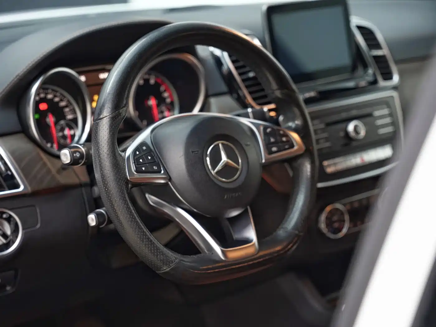 Mercedes-Benz GLE Coupe AMG 2017 AMG GLE 43 4MATIC Coupe SUV фото 7