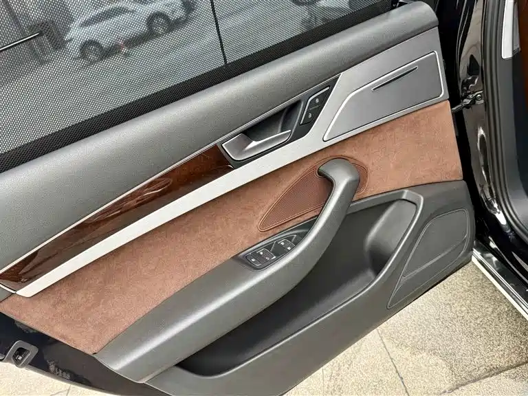 Audi A8 2013 A8L 45 TFSI quattro Comfort фото 14