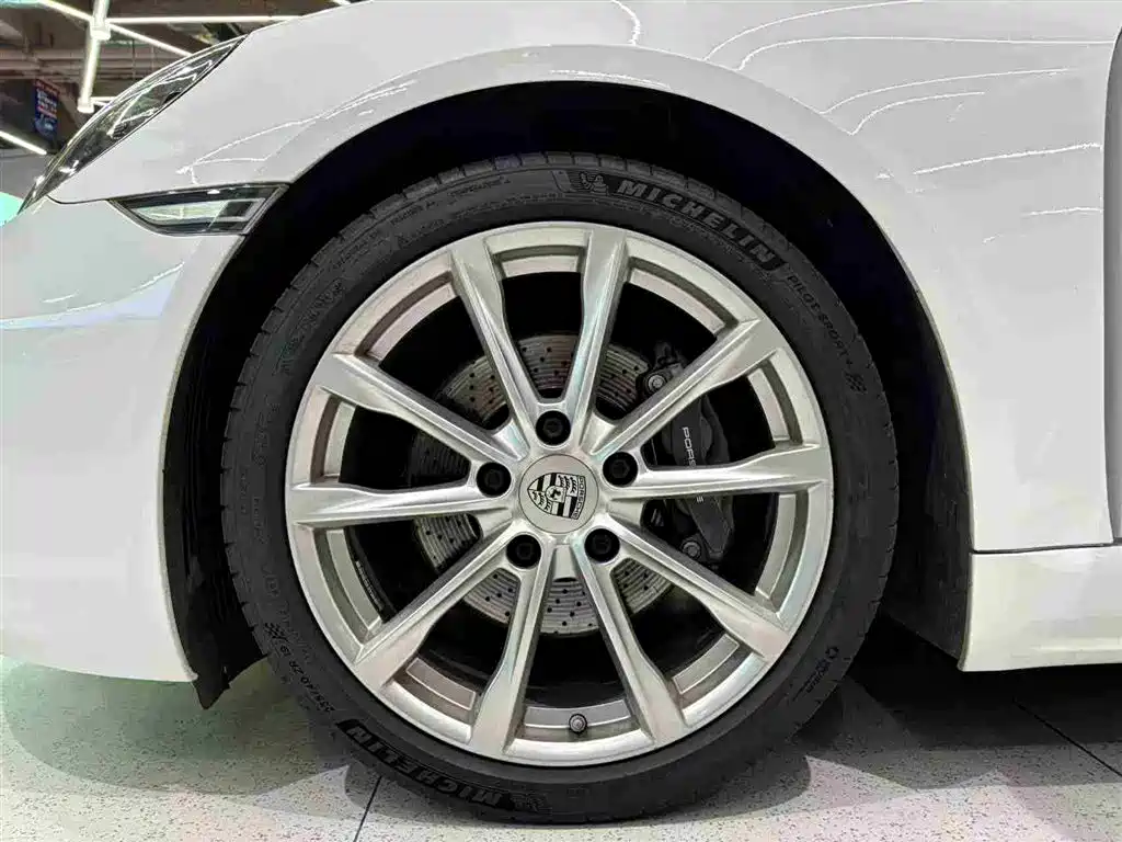 Porsche 718 2018 Boxster 2.0T фото 12