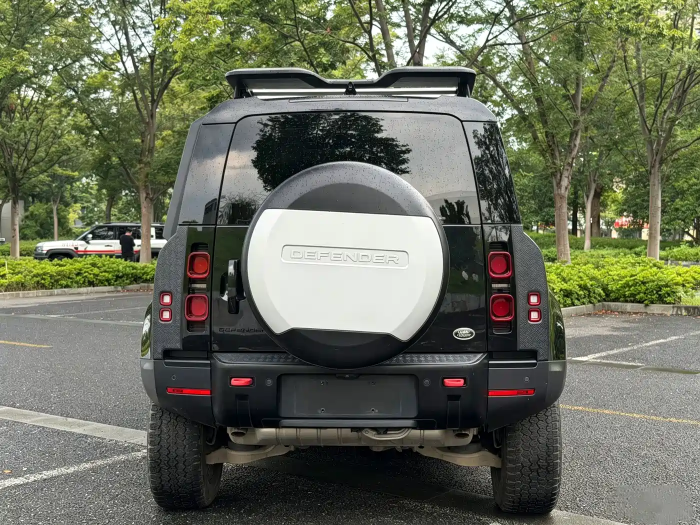 Land Rover Defender 2021 2021 110 P400 Dark Special Edition