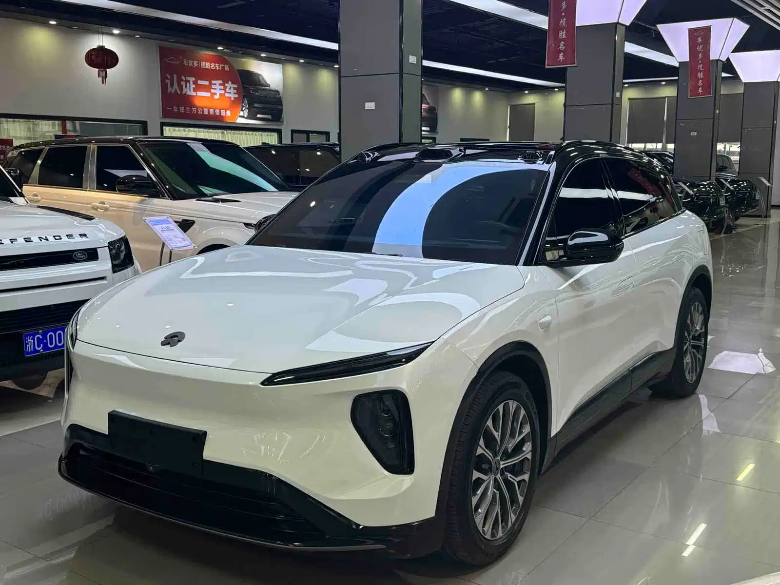 Фото 1 - NIO ES6