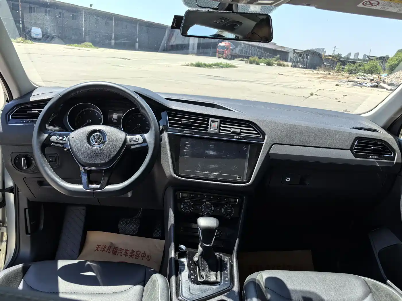 Volkswagen Tiguan L 2020 330TSI Auto 2WD Smart Luxury China VI фото 15