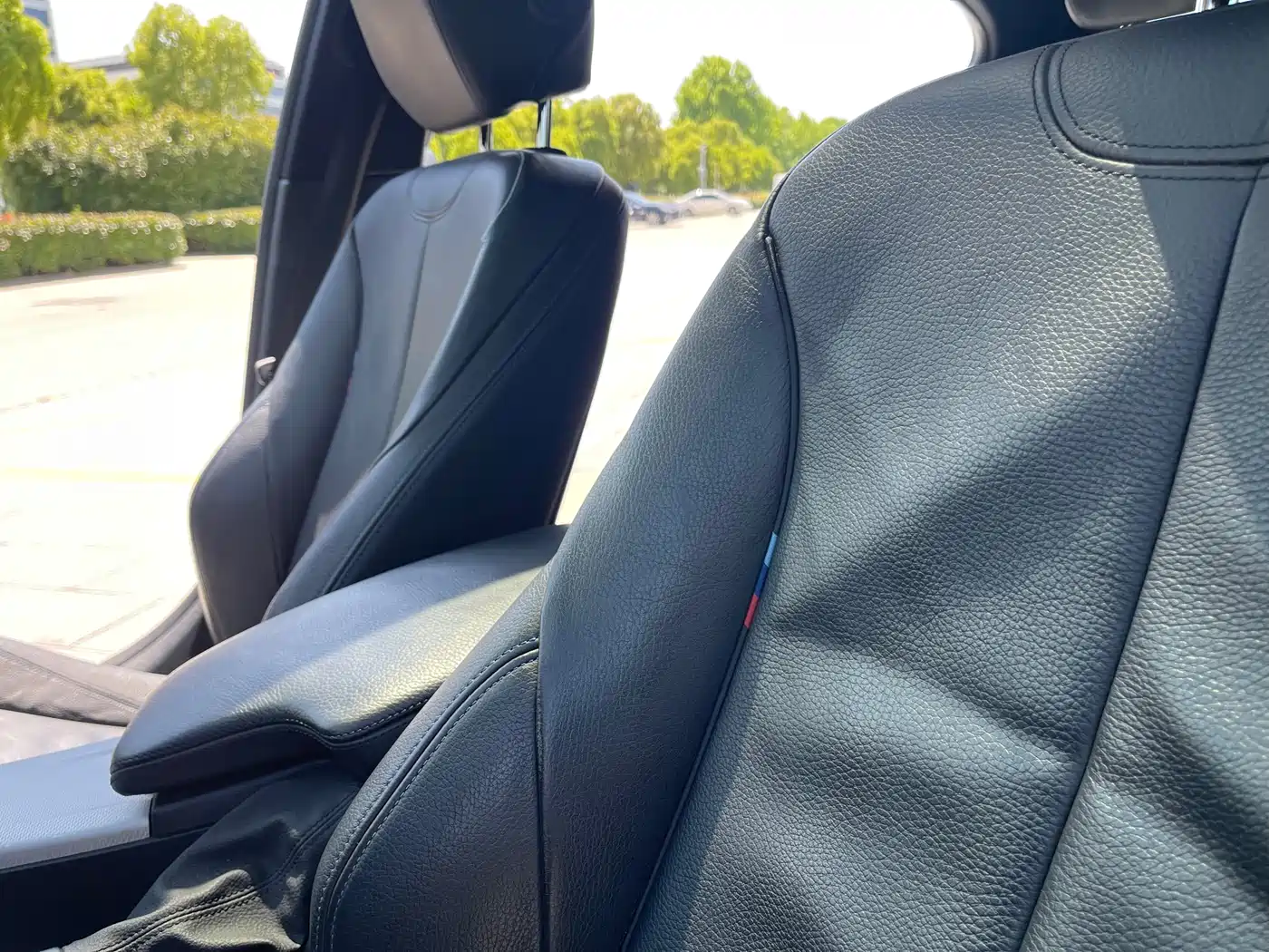 BMW 3 Series 2018 320i M Sport Package фото 9