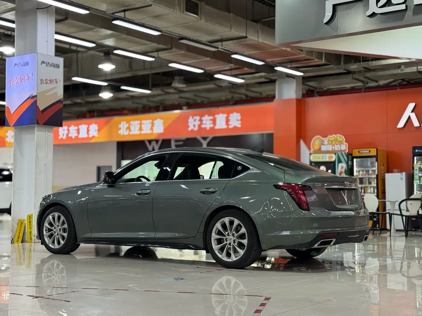 CADILLAC CT5