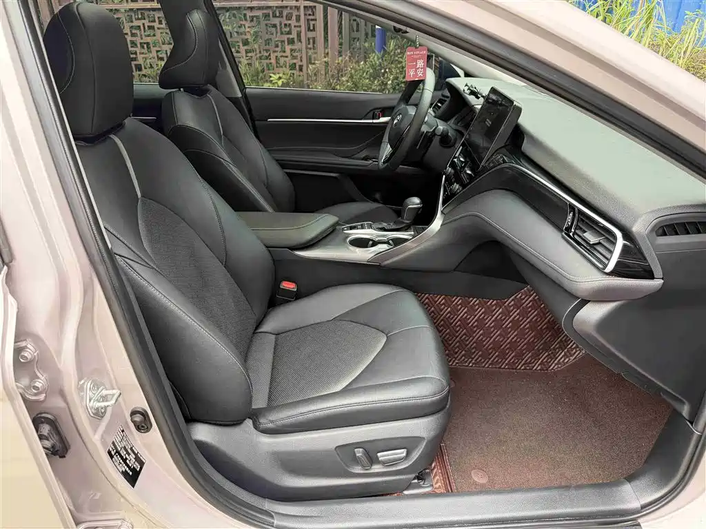 Toyota Camry 2021 2.5S Feng Shang Edition фото 10