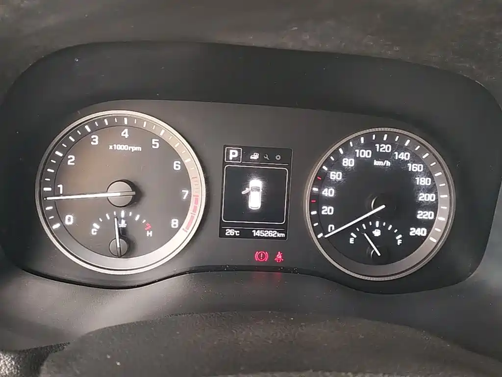 Hyundai Tucson 2015 1.6T Dual Clutch 2WD Smart фото 12