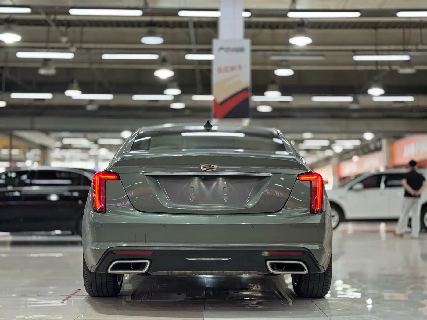 CADILLAC CT5