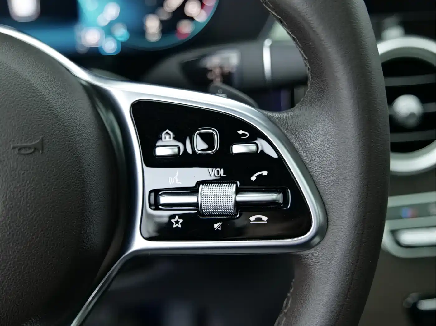 Mercedes-Benz GLC 2020 GLC 260 L 4MATIC Luxury фото 26