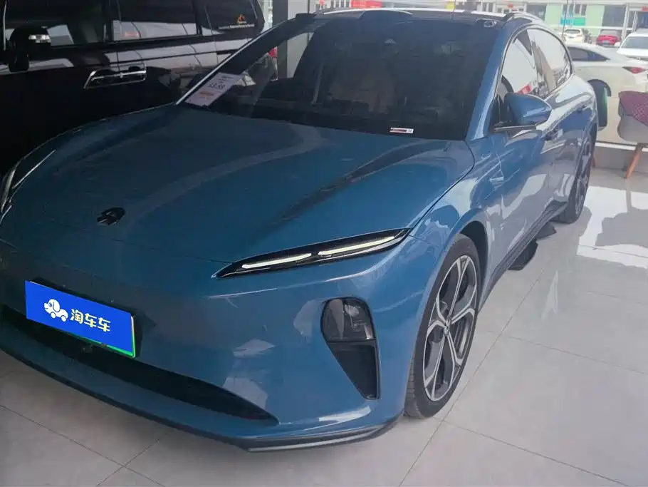 NIO NIO ET5T