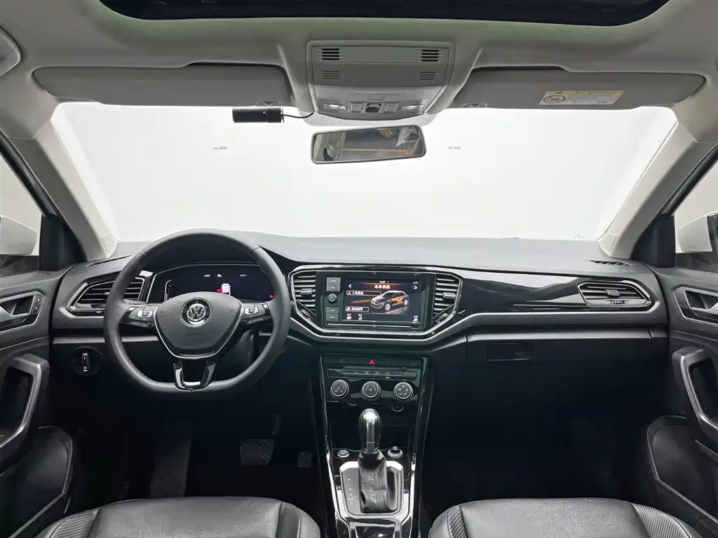 Volkswagen T-ROC 2020 280TSI DSG 2WD Comfort фото 23