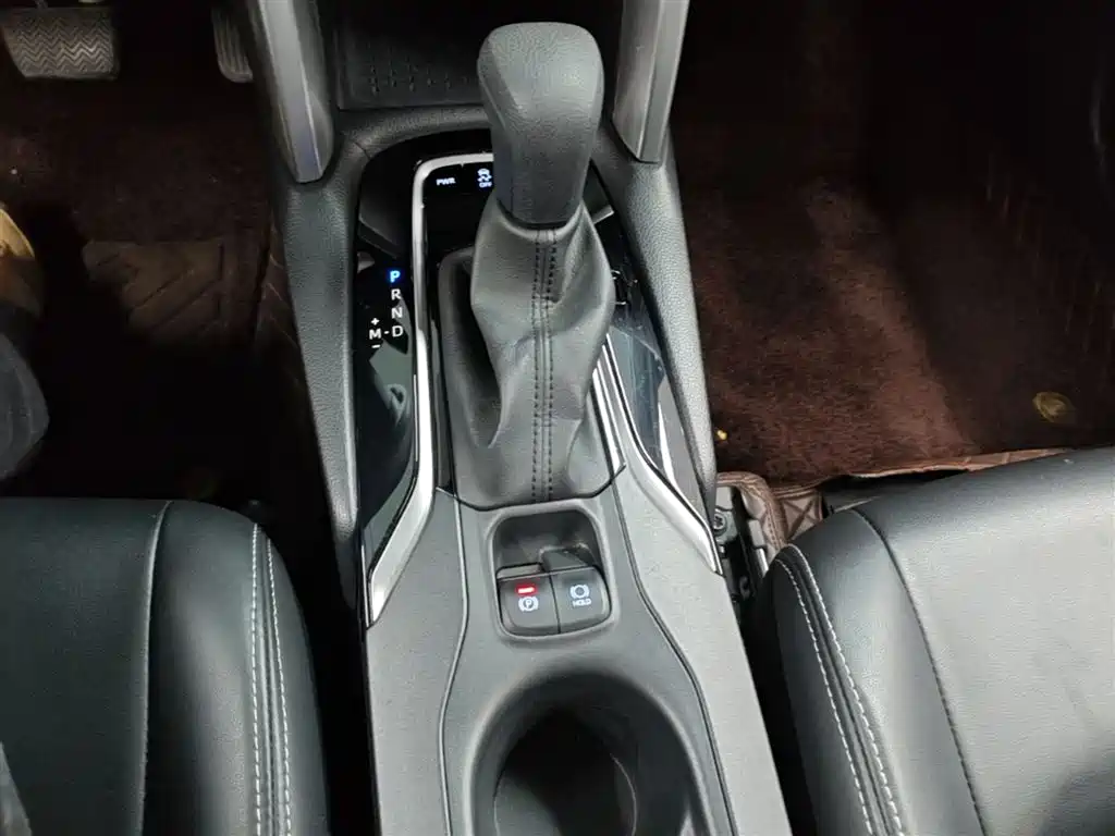 Toyota Corolla Cross 2022 2.0L Pioneer Edition фото 21