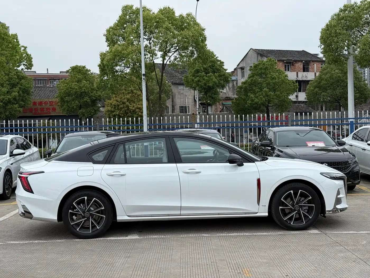 Hongqi H6 2025 Model 2.0T Beauty Edition фото 7
