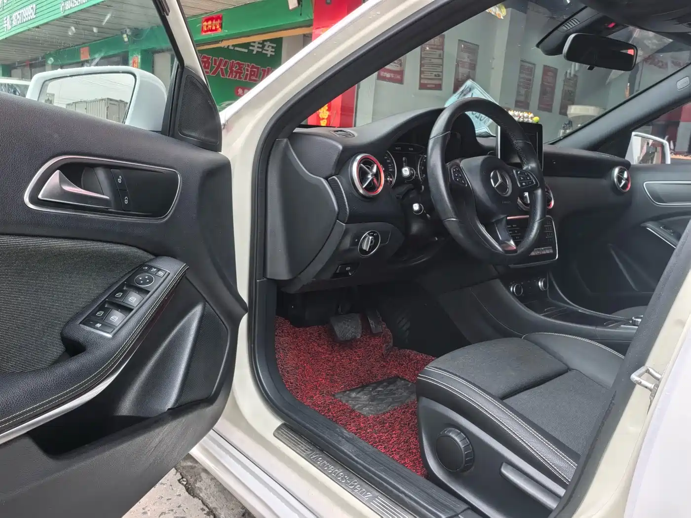 Mercedes-Benz A-Class (Import) 2016 A 200 Dynamic фото 5
