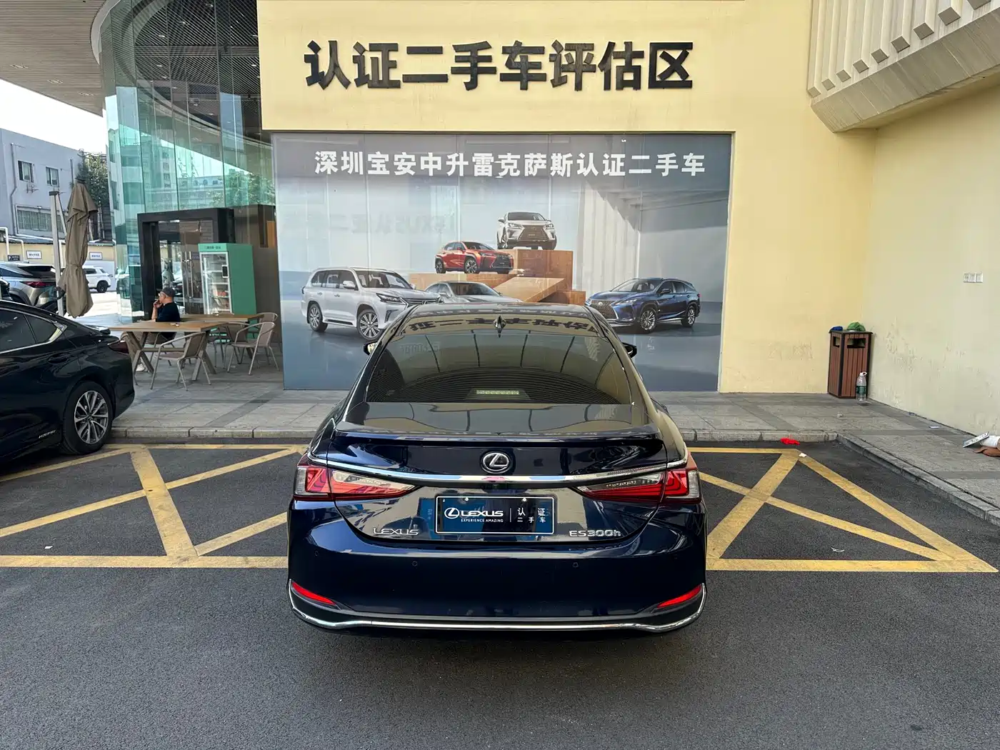 Lexus ES 2020 Model 300h Excellence Edition China V фото 22