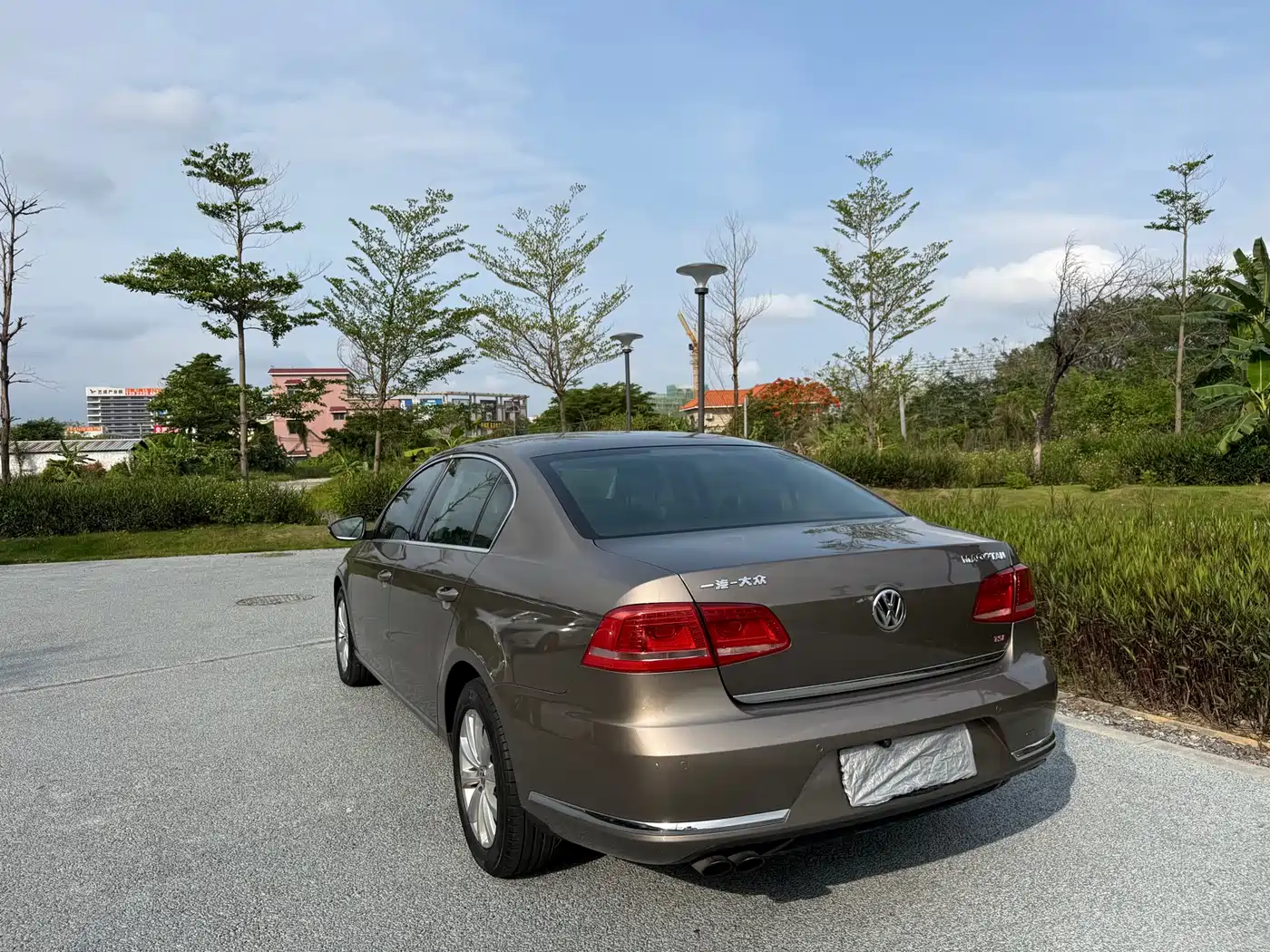 Volkswagen Magotan 2015 2.0TSI Luxury фото 4
