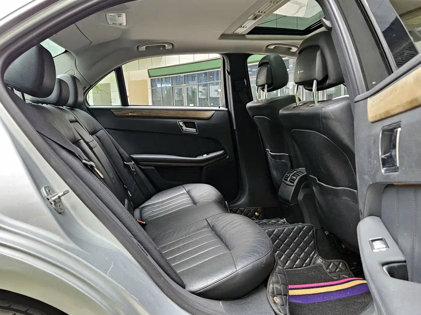 Mercedes-Benz E-Class (Import) 2010 E 200 CGI Elegance фото 7