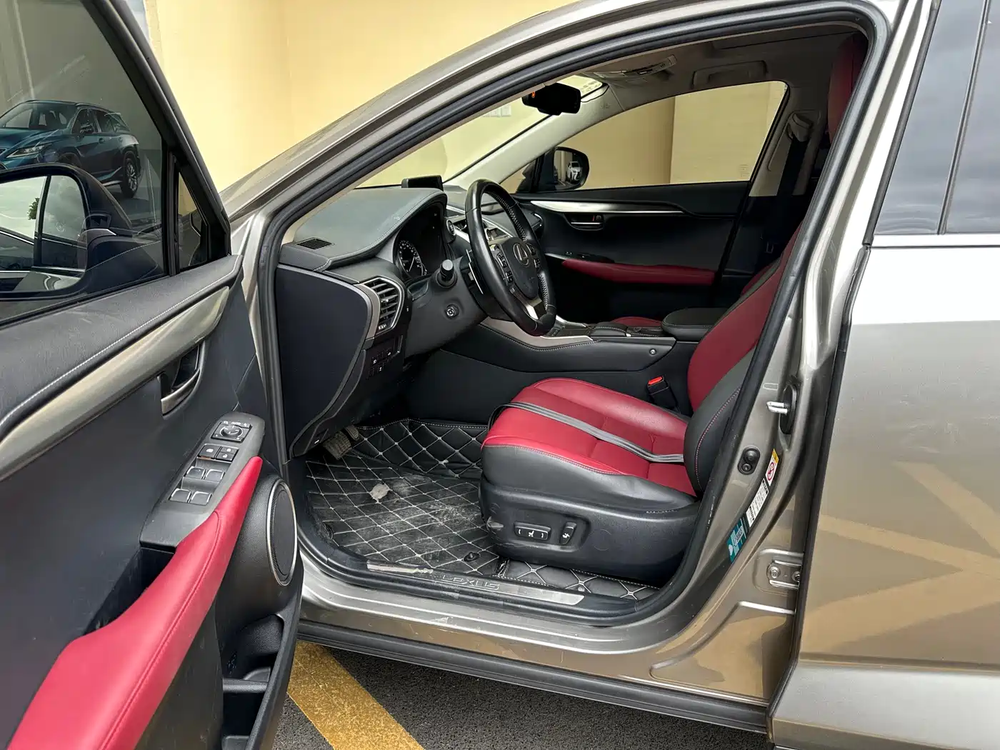 Lexus NX 2018 Model 200 AWD Fengshang Edition China V фото 13