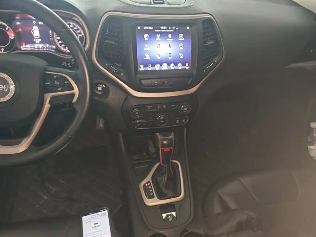 Jeep Cherokee 2018 2017 2.0L Superior Edition