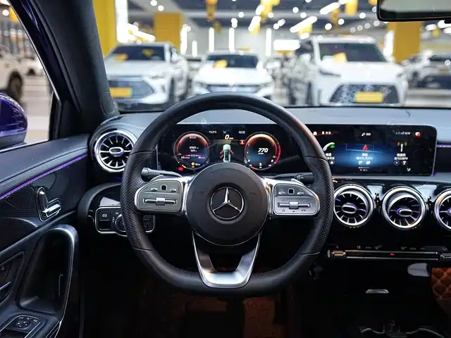 Mercedes-Benz A-Class 2020 Facelift A 200 L Sport Sedan Fashion фото 11