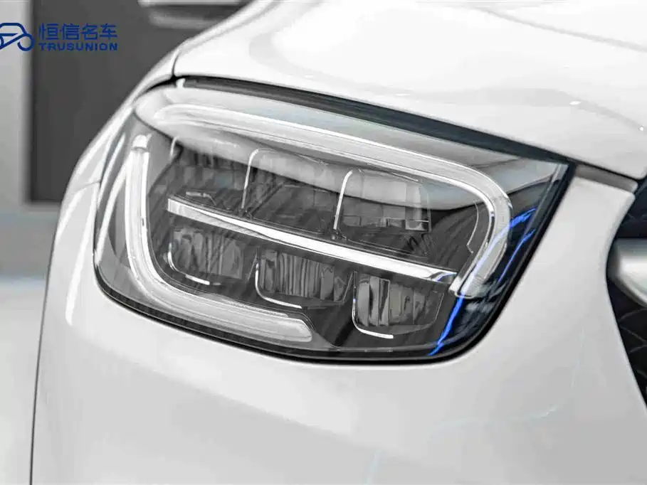 Mercedes-Benz GLC 2020 Facelift GLC 260 L 4MATIC Dynamic фото 10