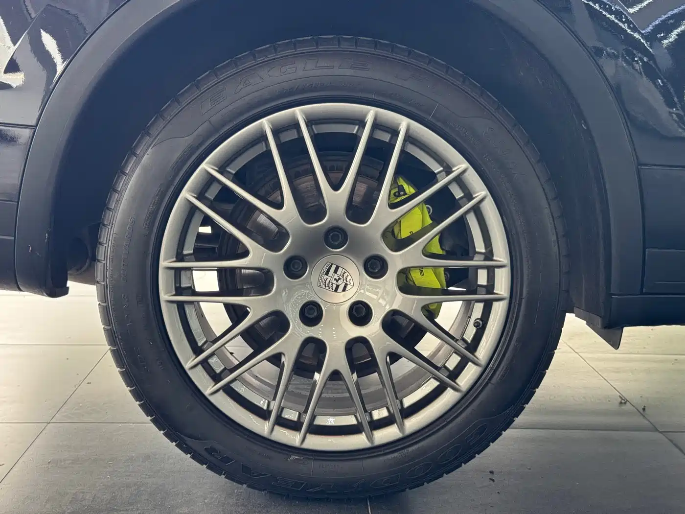 Porsche Cayenne New Energy 2016 Cayenne S E-Hybrid 3.0T фото 15