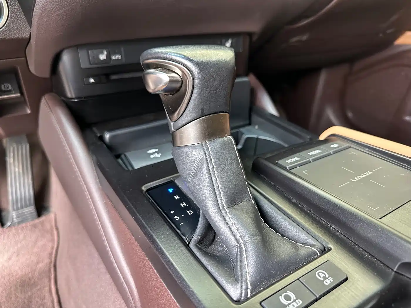 Lexus ES 2020 Model 260 Excellence Edition фото 11